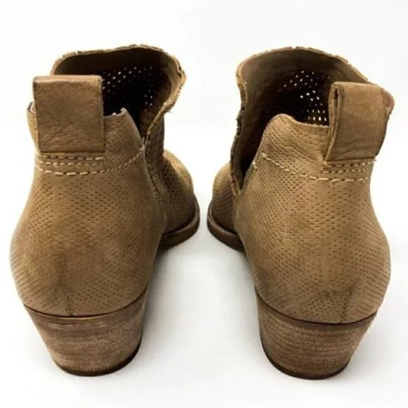 Dolce Vita Sonya Perforated Split Shaft Suede Leather Ankle Booties - Size 6.5 - Picture 9 of 10
